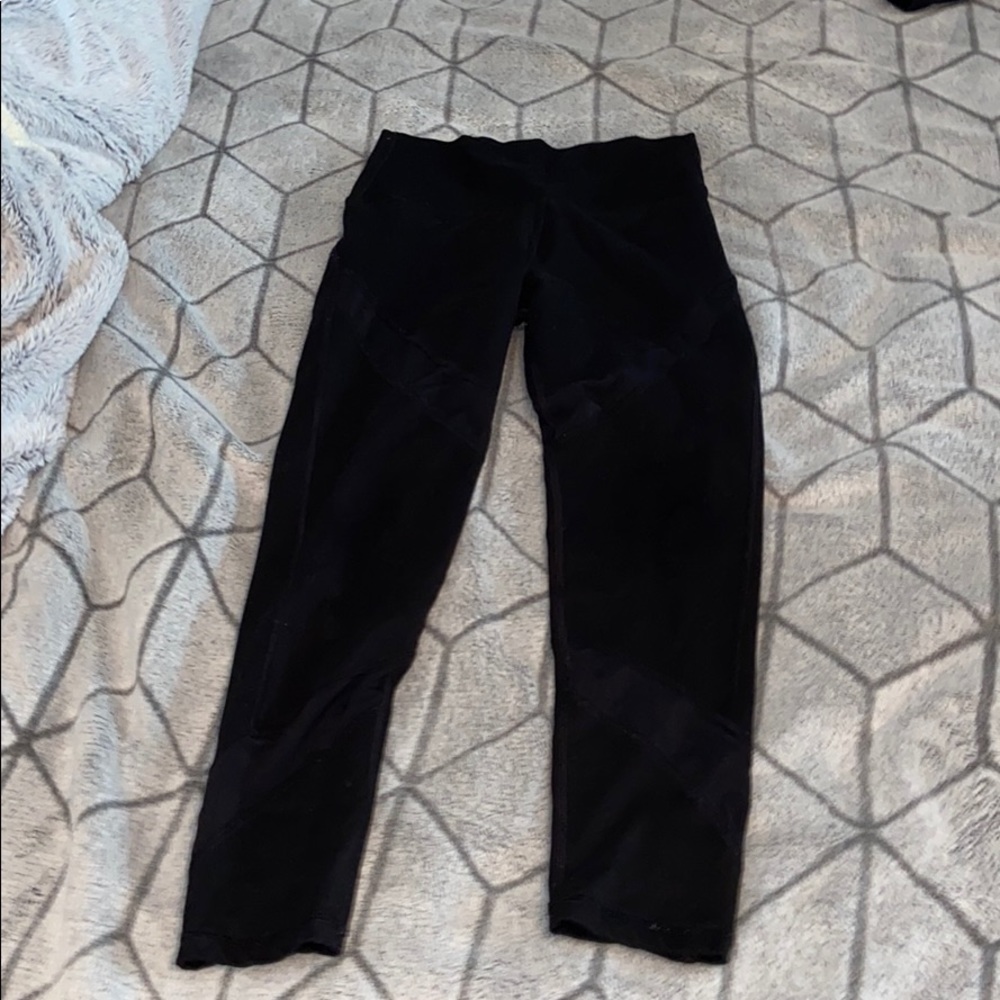black leggings